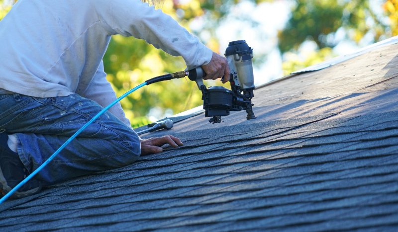 5 Telltale Signs You Need Garage Roof Repair 5 Telltale Signs You Need Garage Roof Repair