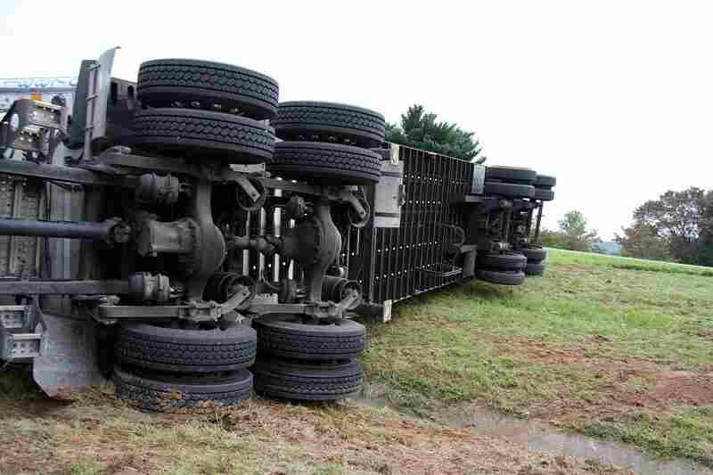 4 Common Causes of Truck Rollover Accidents in the U.S. Truck Rollover Accidents